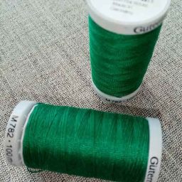 Gutermann Extra-Strong Col. 402 (green)