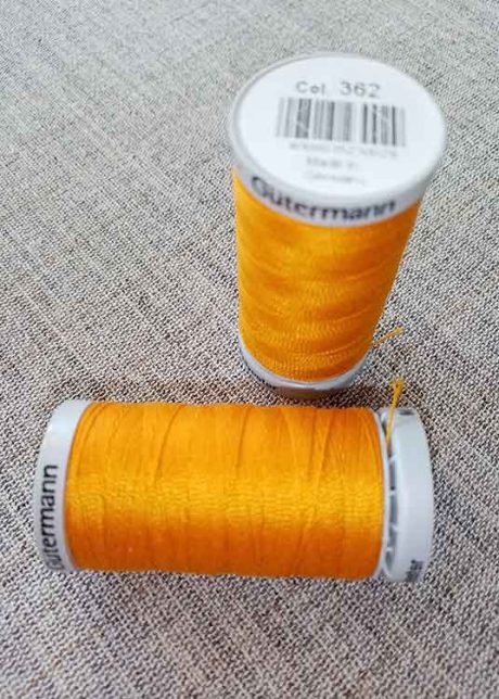 Gutermann Extra-Strong Col. 362 (marigold)