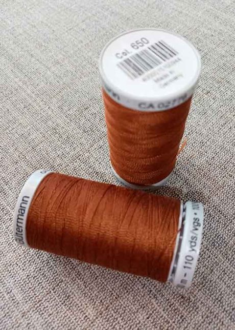 Gutermann Extra-Strong Col. 650 (russet)