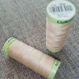 Gutermann Top Stitch thread, Col. 169 (cream)