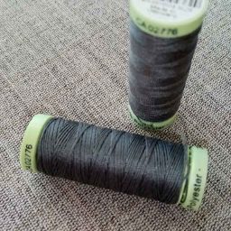 Gutermann Top Stitch thread, Col. 701 (dark grey)