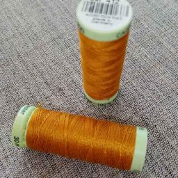 Gutermann Top Stitch thread Col. 412 (gold)