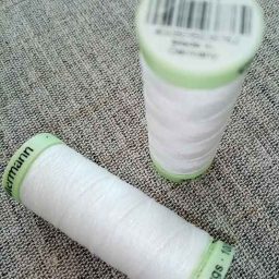 Gutermann Top Stitch thread Col. 111 (ivory)