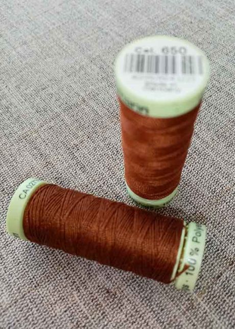 Gutermann Top Stitch thread. Col. 650 (russet)