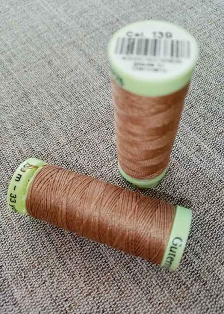 Gutermann Top Stitch thread, Col. 139 (sienna)