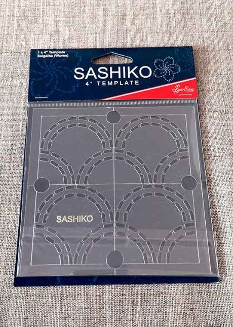 4" Sashiko embroidery template, 'Seigaiha' (Waves)