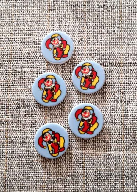 Children's clown buttons (15mm)