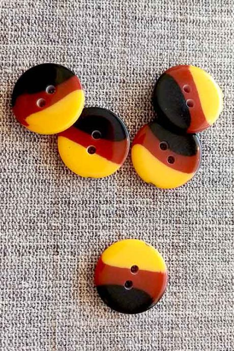 Tricolour, 'Humbug' buttons, 20mm (yellow, brown)