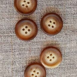 Vintage aran rim 4-hole buttons (20mm)