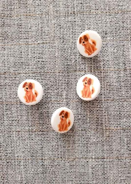 Playful Puppy buttons (15mm)