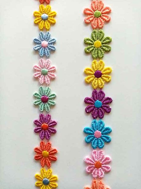 Multi-colour guipure daisy trim (20mm/26mm)