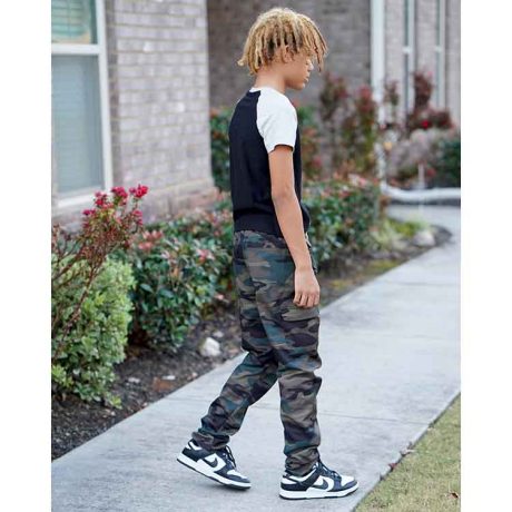 S9561 Boys' Knit Top and Woven Pants and Shorts