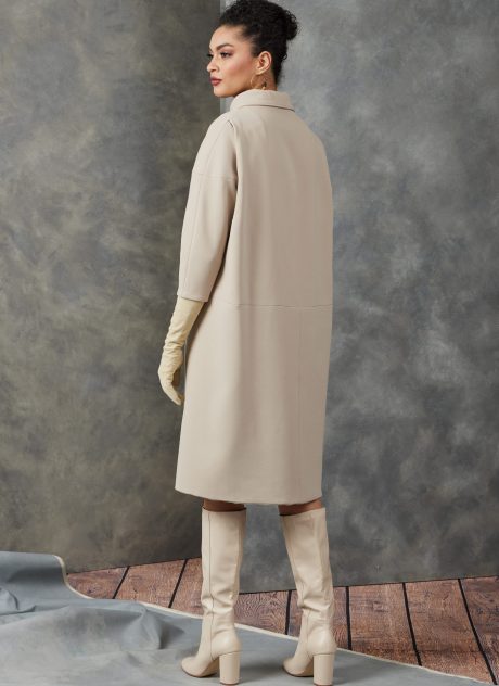 V1911 Misses' Coat by Guy Laroche