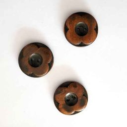 Wooden flower button (25mm)