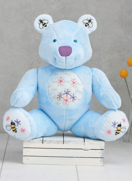 S9731 Stuffed Bear by Carla Reiss Design