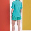 B6946 Misses' Shirts and Shorts