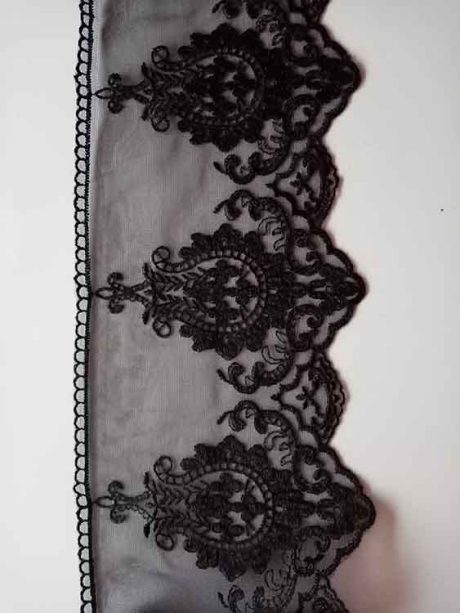 Embroidered trim on organza, 15cm (black)