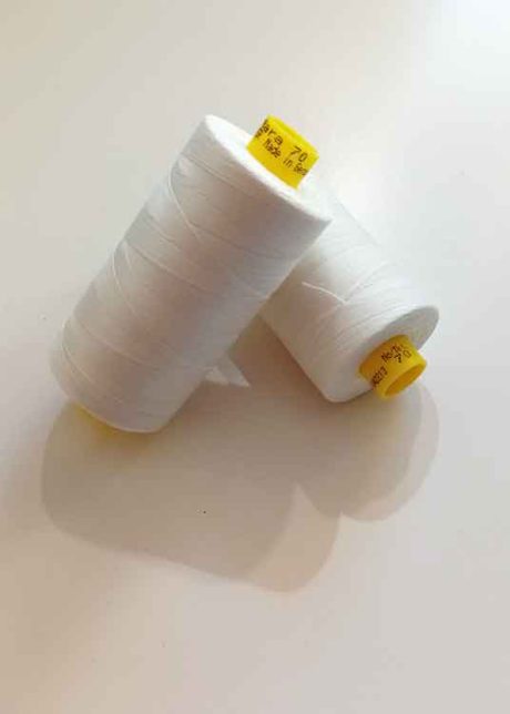 Gutermann Mara 70 Heavy Duty Thread,700m (Ivory)