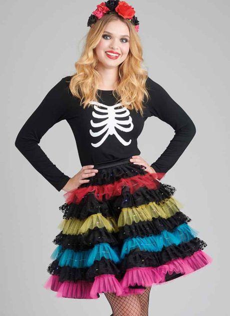 S9879 Holiday Skirts, Collar and Appliques