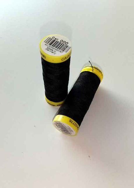 Gutermann Maraflex elastic thread, Col. 000 (black)