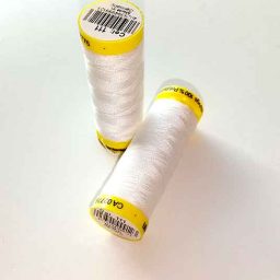 Gutermann Maraflex elastic thread, Col. 111 (ivory)