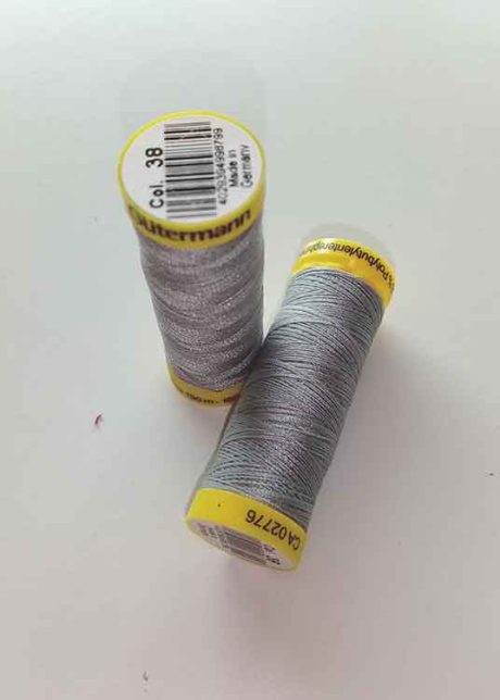 Gutermann Maraflex elastic thread, Col. 38 (light grey)