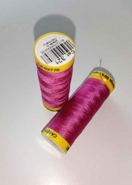 Gutermann Maraflex elastic thread, Col. 321 (magenta)