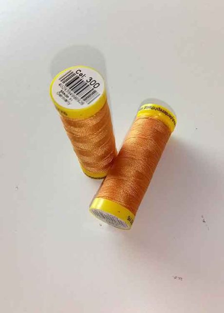 Gutermann Maraflex elastic thread, Col. 300 (pale orange)