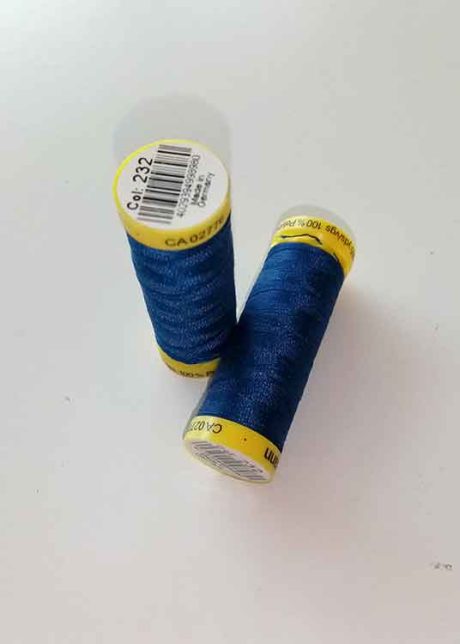 Gutermann Maraflex elastic thread, Col. 232 (royal blue)