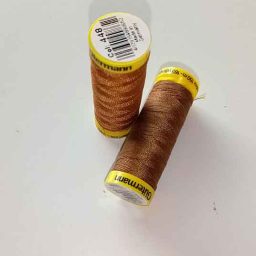 Gutermann Maraflex elastic thread, Col. 448 (russet)