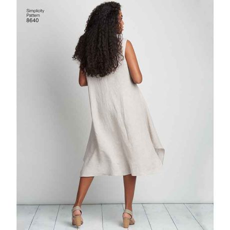 Simplicity 8640 Women’s / Plus Size Dress or Tunic - Image 3