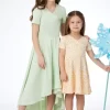 M8520 Children's and Girls' Knit Dresses