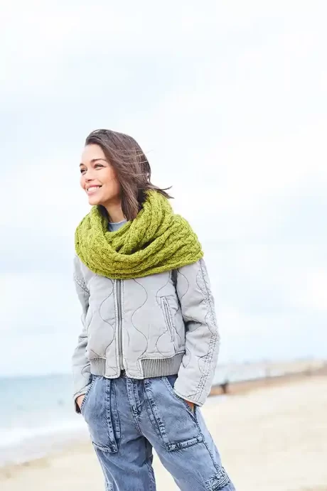 10114 Scarf accessories (Relove Aran)