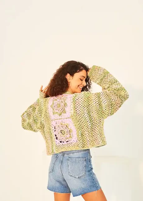 10135 Women's Crochet Jackets (Colour Burst DK) - Image 4