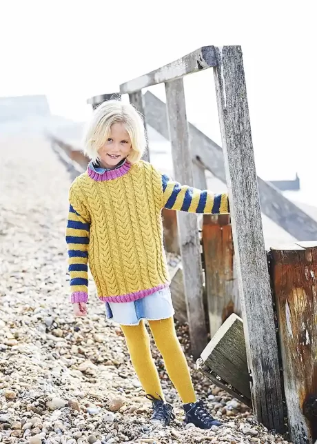 9708 Sweaters (Bellissima DK)