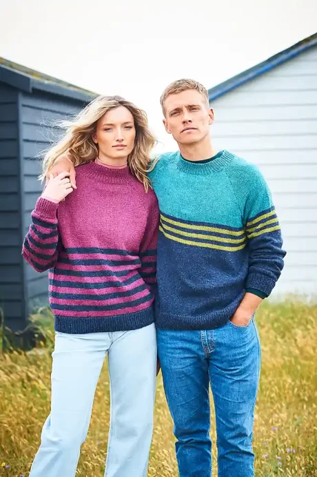9954 Unisex crew-neck sweater with stripes (Recreate DK)