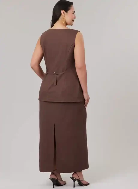 M8585 Misses' and Women's Top, Shorts and Skirt with Petite Lines