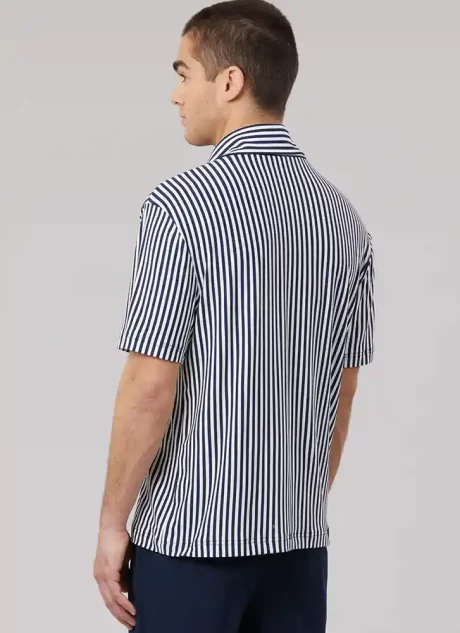 M8589 Men's Top with Sleeve Variations - Image 2