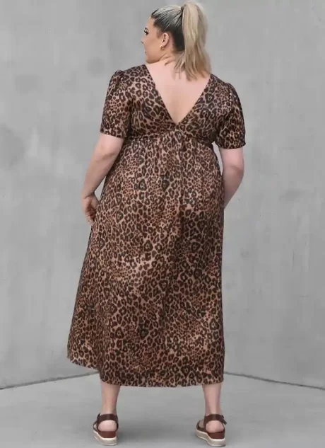 ME2120 Misses' Dress with Sleeve and Length Variations by Alisha Grace