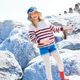 9932 Sweaters & Hoodie (Grace Aran)