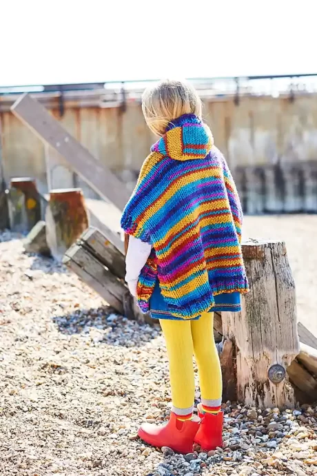 9962 Child's striped poncho (Merry Go Round XL) - Image 4