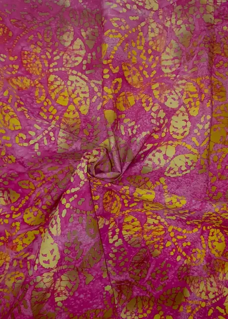 John Louden 50s Cotton Batiks 2025 (pinks/gold/cream)