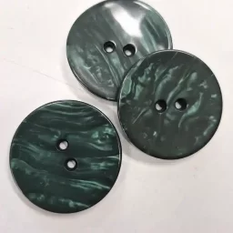 Pearlescent Button, 38mm (dark green nacre)
