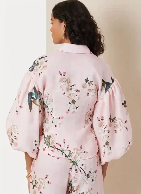 B7045 Misses' and Miss Petite Top, Shorts and Pants