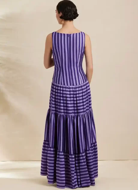 S3129 Misses' Dresses with Petite Lines