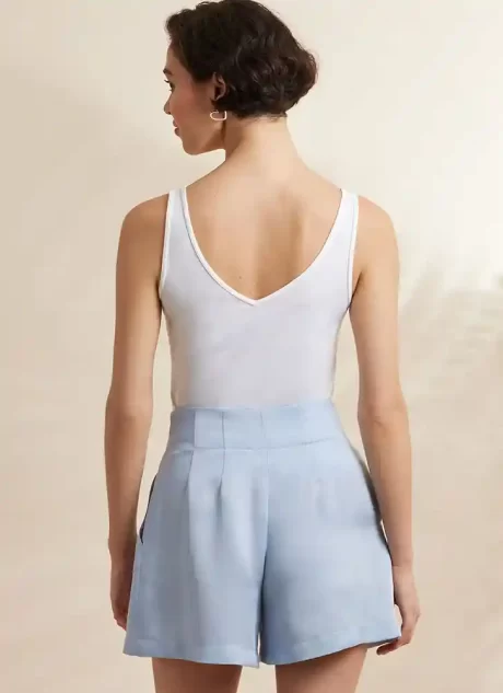 S3137 Misses' Pleated Shorts and Pants in Two Lengths
