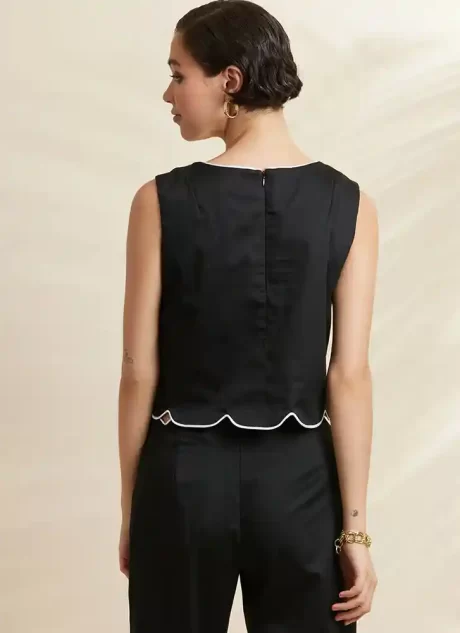 S3141 Misses' Scalloped Tops, Shorts and Pants