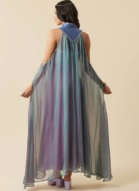 S3161 Misses' Capes