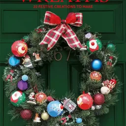 Wreaths: 22 Festive Creations, by Sian Hamilton